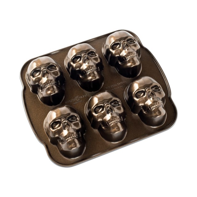 Bakeform Skull Cakelet - Nordic Ware