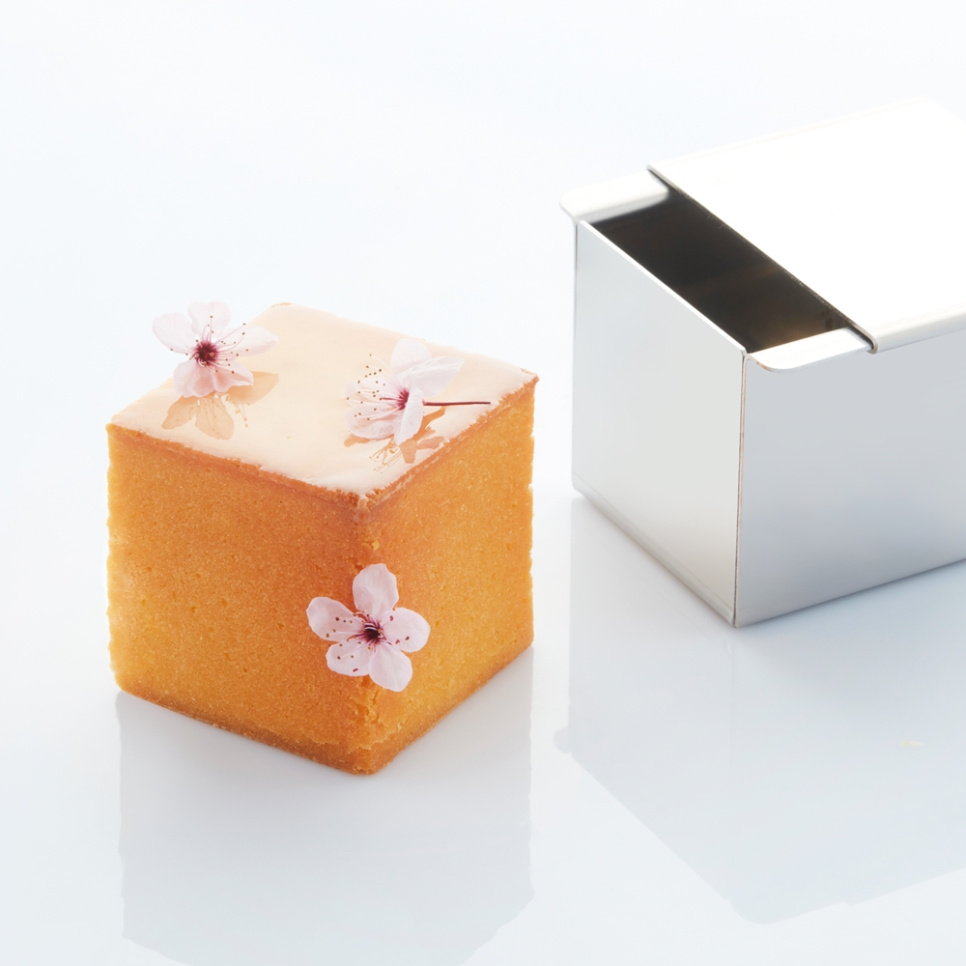 Bakeform Medium Cubó, 7x7x7x7cm - Martellato i gruppen Baking / Bakeformer / Kakeformer hos The Kitchen Lab (1710-29065)